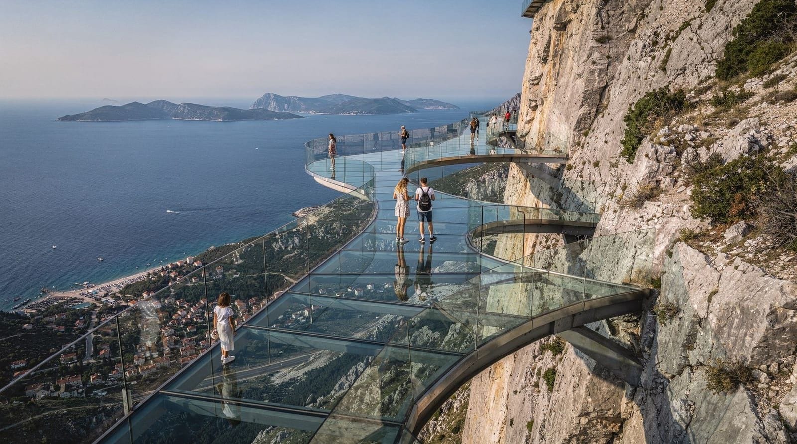 Biokovo Skywalk guide: what to expect on the glass walkway — Biokovo Skywalk guide: how to get there from Split, ticket prices, what the glas