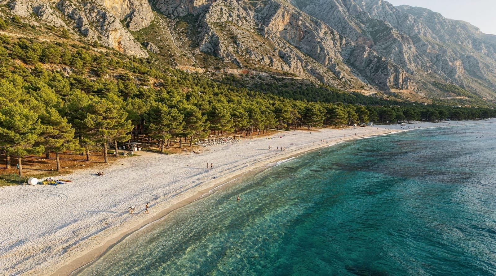 Makarska Riviera-stranden — wat je moet weten voor je vertrek — Eerlijke gids voor de stranden van de Makarska Riviera: Brela, Baška Voda, Makar