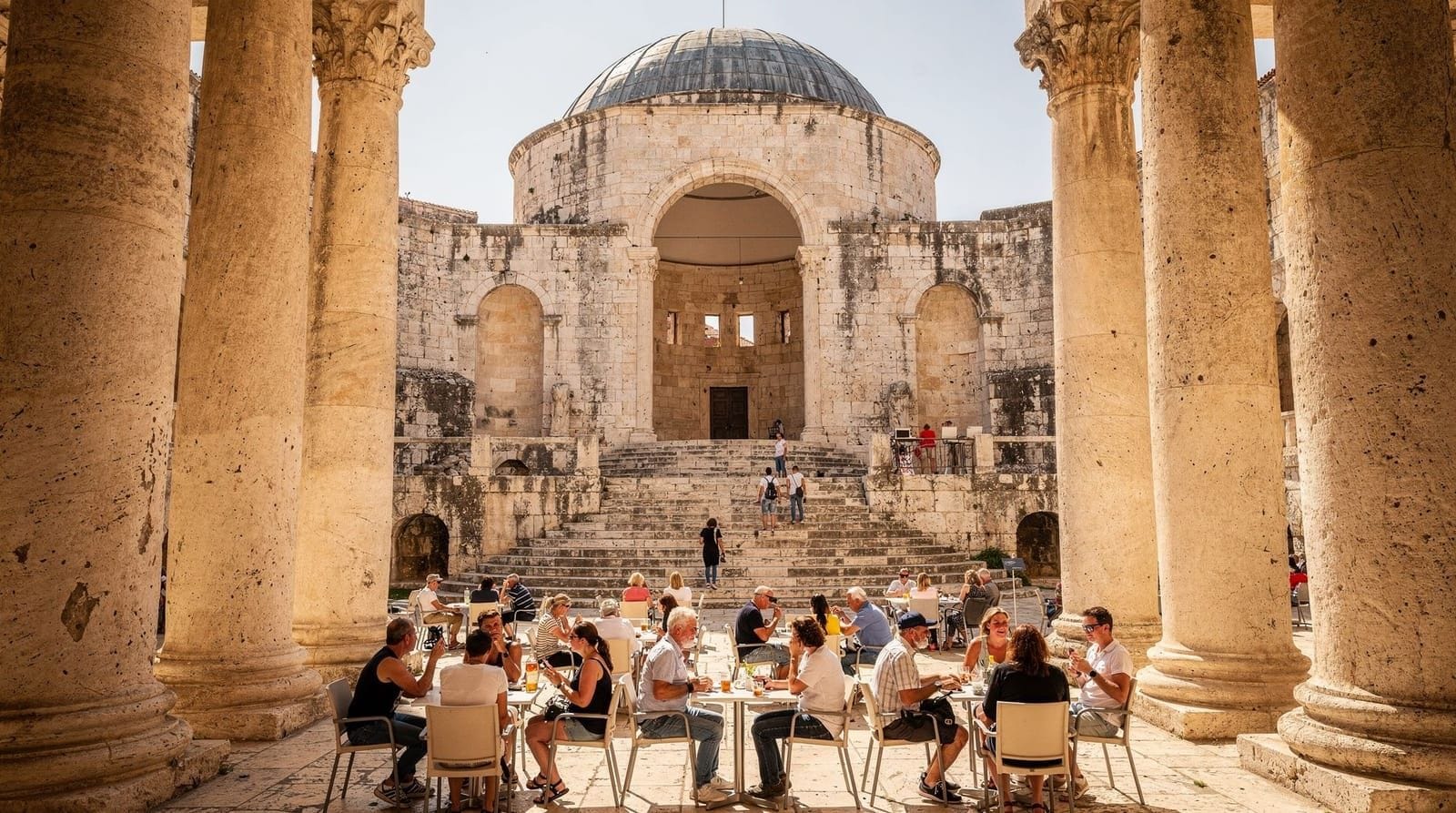 Split old town walking guide: the Riva, Peristyle and beyond